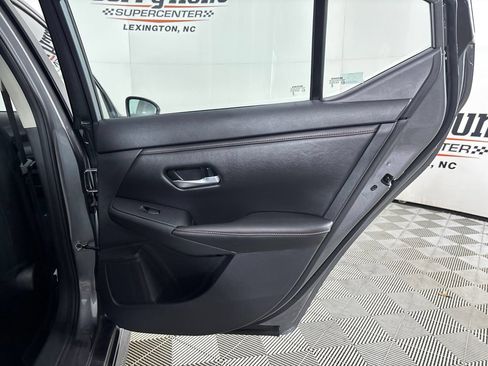Used 2025 Nissan Sentra SR FWD image 25
