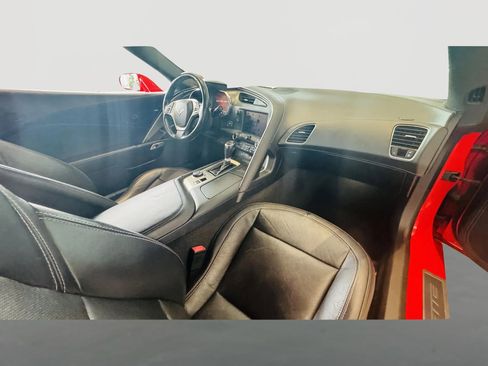 Used 2015 Chevrolet Corvette Stingray Convertible w/ 2LT Preferred Equipment Group image 8