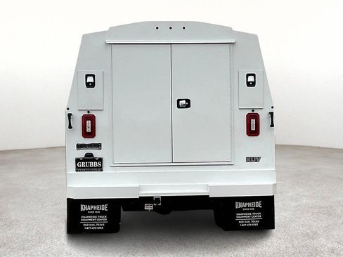 New 2024 RAM 3500 Tradesman w/ Chrome Appearance Group image 7