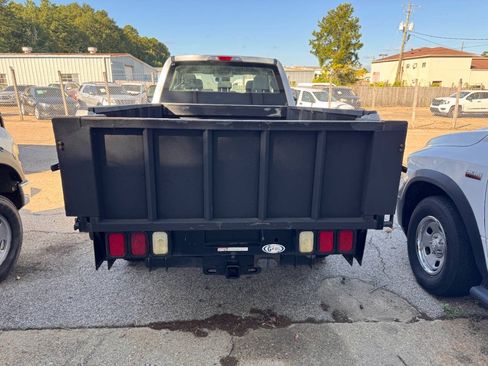 Used 2017 Ford F250 XL w/ Power Equipment Group AWD/4WD image 4