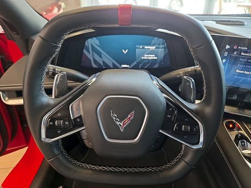 Used 2024 Chevrolet Corvette Stingray Coupe w/ 1LT RWD image 21