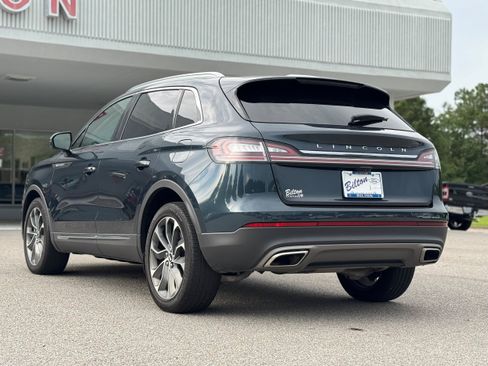 Used 2023 Lincoln Nautilus Reserve AWD/4WD image 27