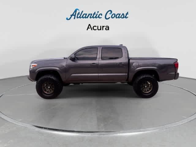 Used 2022 Toyota Tacoma SR AWD/4WD image 5