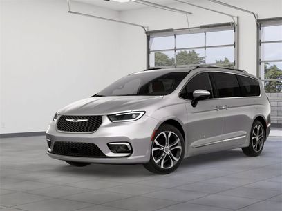 New 2026 Chrysler Pacifica Pinnacle
