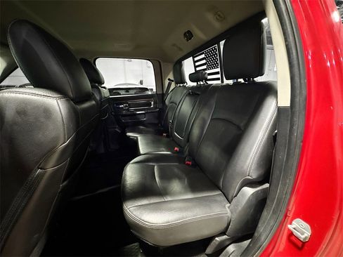 Used 2016 RAM 1500 Laramie image 25