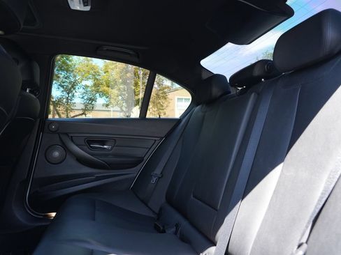 Used 2014 BMW 335i xDrive Sedan AWD/4WD image 15
