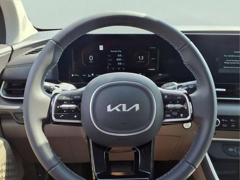 New 2026 Kia Carnival SX FWD image 9