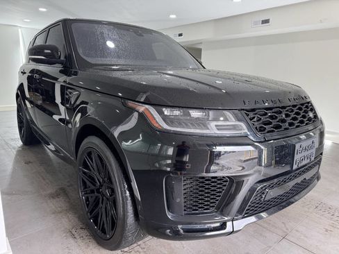 Used 2018 Land Rover Range Rover Sport HSE Dynamic image 8