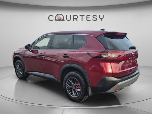 Certified 2023 Nissan Rogue S AWD/4WD image 5