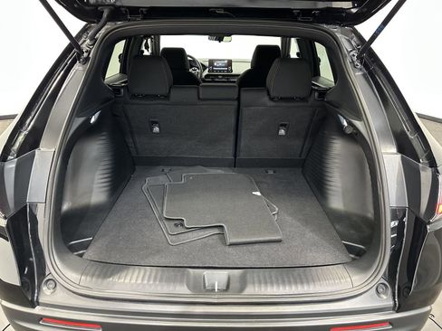 Certified 2025 Honda HR-V Sport image 25