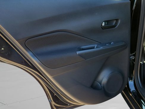 Certified 2024 Nissan Kicks S image 11