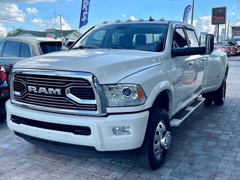 Used 2018 RAM 3500 Laramie Longhorn image 6