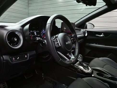 Used 2023 Kia Forte GT-Line FWD image 11