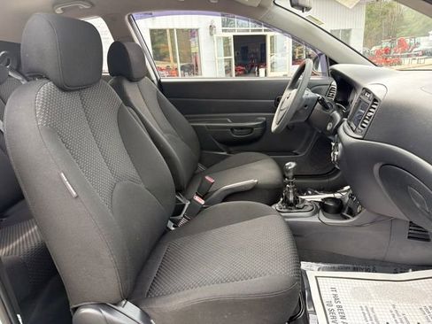 Used 2009 Hyundai Accent GS w/ Popular Equipment Pkg 2 image 22