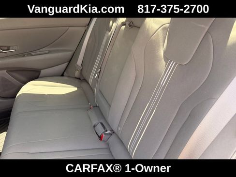 Used 2025 Hyundai Elantra SEL FWD image 24