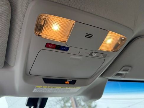 Used 2019 Subaru Outback 2.5i Limited image 27