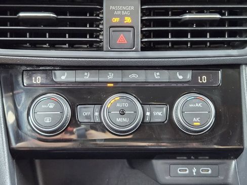 Used 2024 Volkswagen Jetta GLI Autobahn FWD image 18