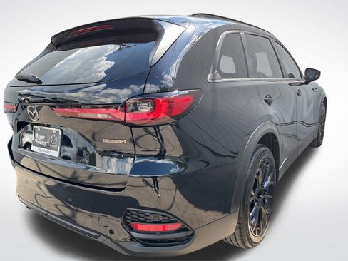 Certified 2026 MAZDA CX-70 3.3 Turbo w/ Preferred Package AWD/4WD image 9