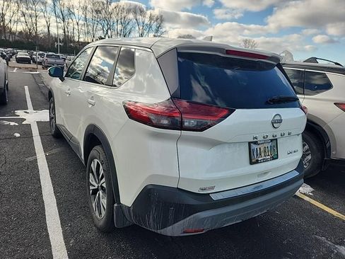 Certified 2023 Nissan Rogue SV image 7