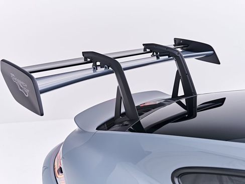 Used 2024 Porsche 911 GT3 RS w/ Weissach Package RWD image 24