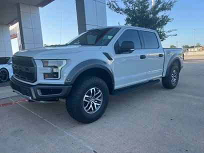Used 2017 Ford F150 Raptor w/ Equipment Group 801A Mid