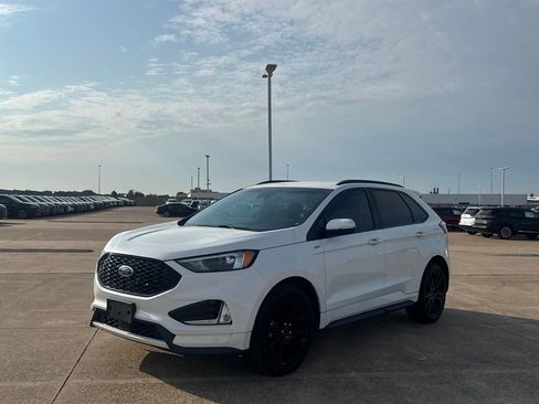 Used 2020 Ford Edge ST-Line FWD image 9