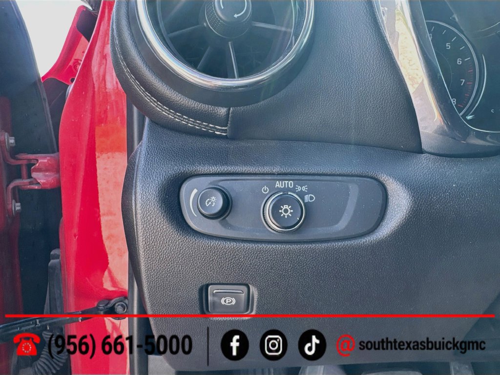 Used 2023 Chevrolet Blazer LT w/ Convenience Package FWD image 20