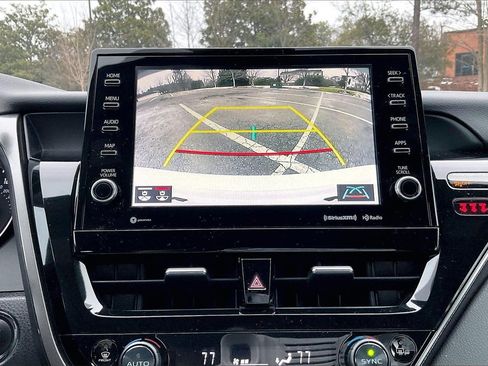 Used 2022 Toyota Camry XSE image 13