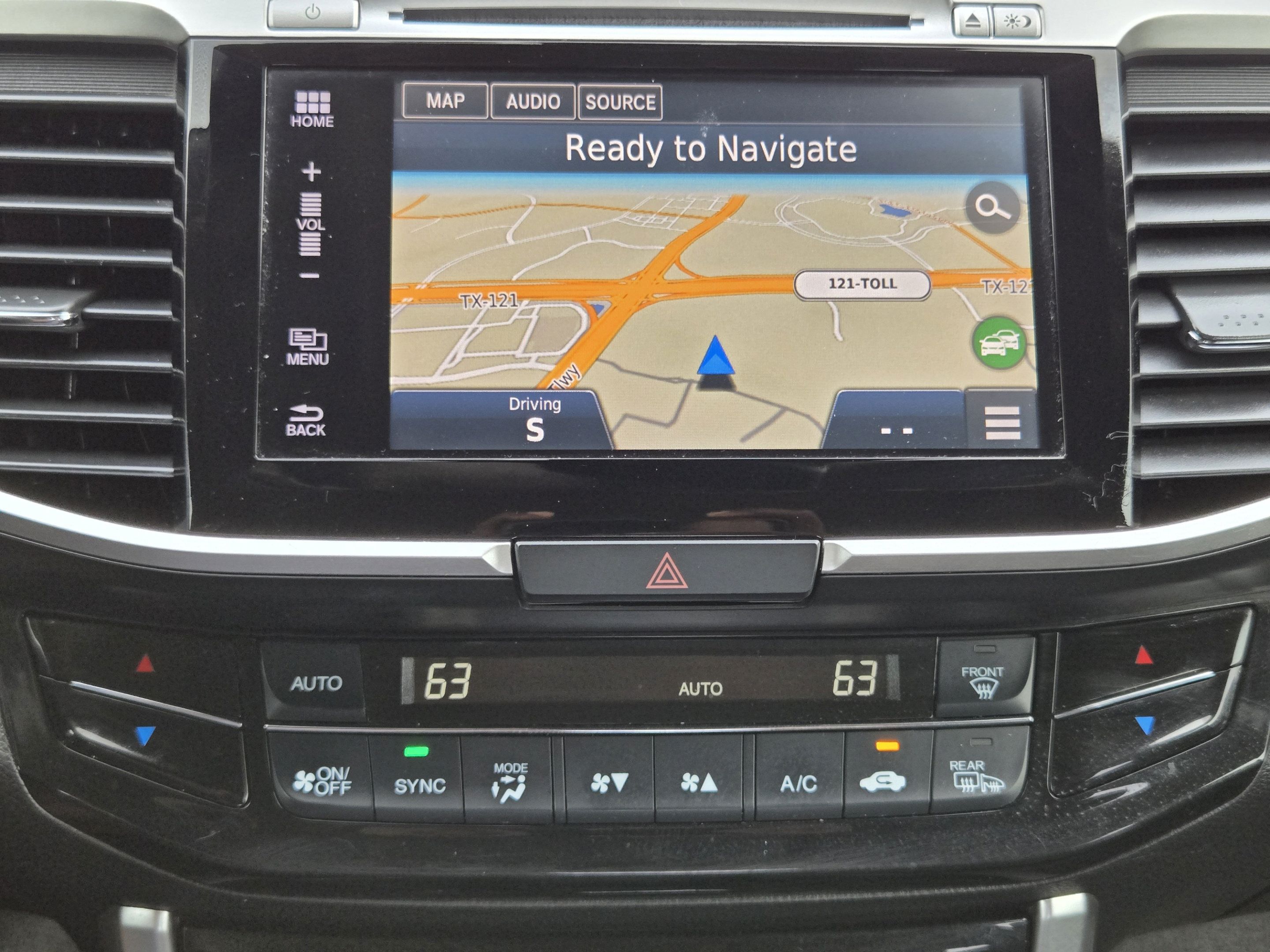 Used 2017 Honda Accord Touring image 14