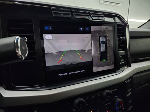 Used 2024 Ford F350 XLT w/ XLT Premium Package image 15