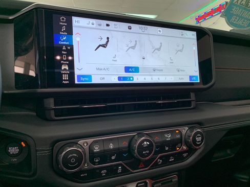 Used 2024 Jeep Wrangler Unlimited Rubicon 392 image 19