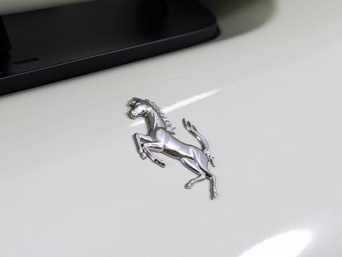 Used 2022 Ferrari F8 Tributo RWD image 29