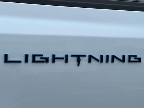 New 2025 Ford F150 Lightning Flash AWD/4WD image 14