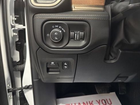 Used 2024 RAM 1500 Limited image 30