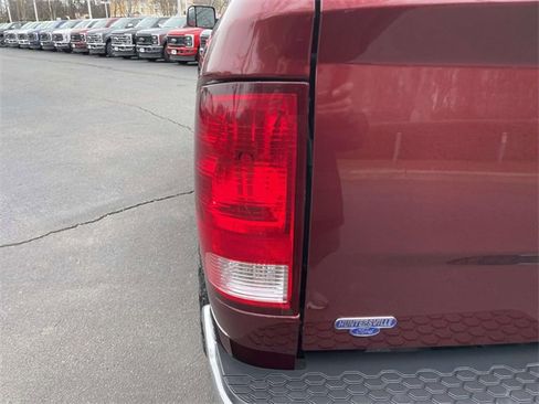 Used 2018 RAM 2500 Tradesman w/ Chrome Appearance Group image 29