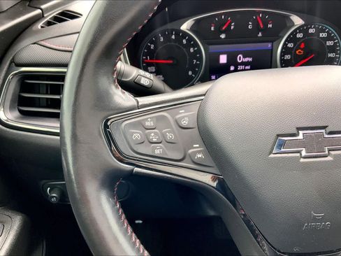 Used 2022 Chevrolet Equinox RS w/ Infotainment Package FWD image 23