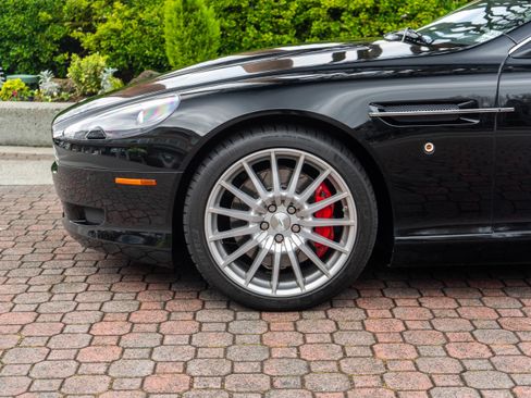 Used 2009 Aston Martin DB9 Volante image 4