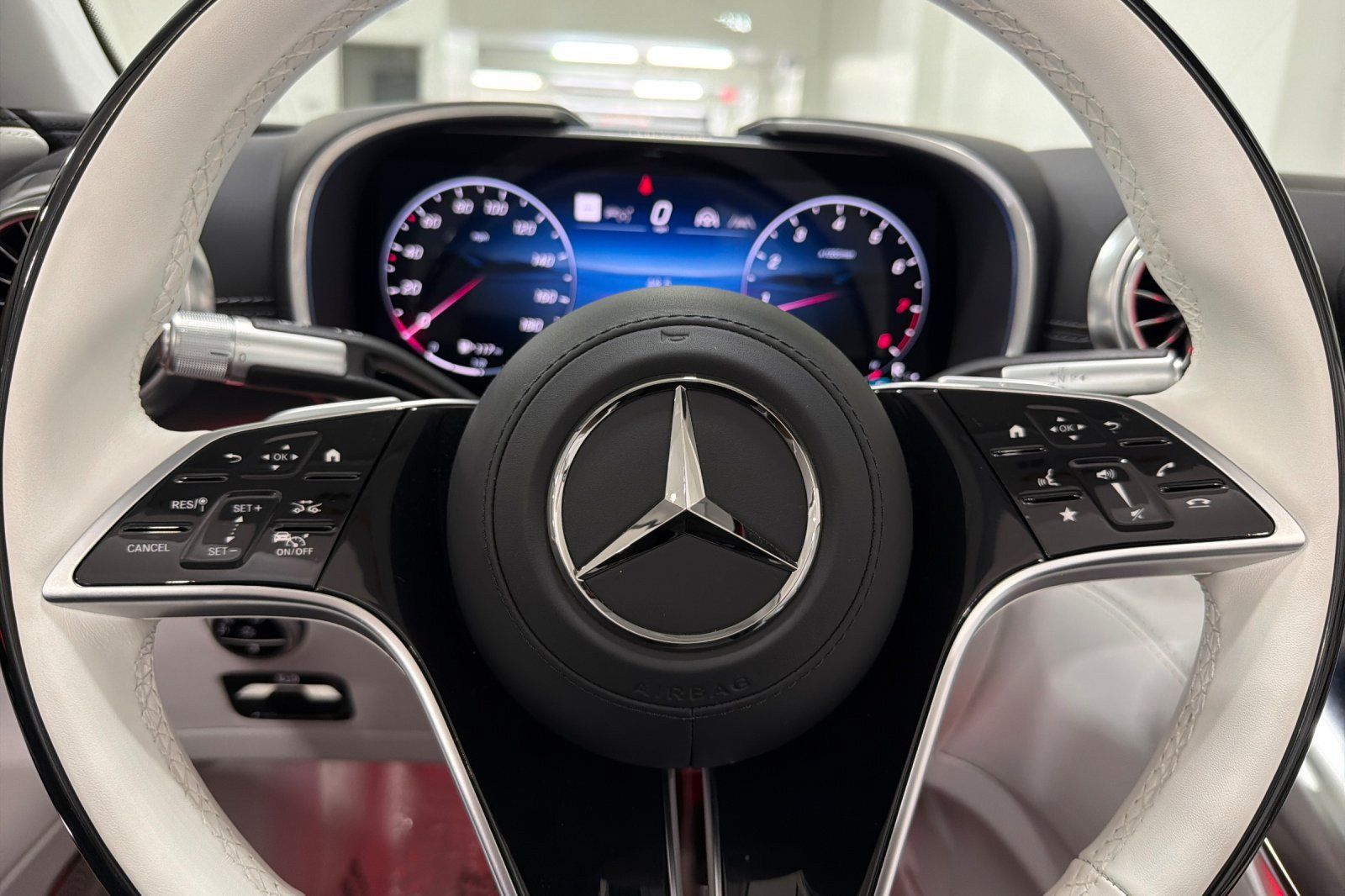 New 2026 Mercedes-Benz Maybach SL 680 image 24