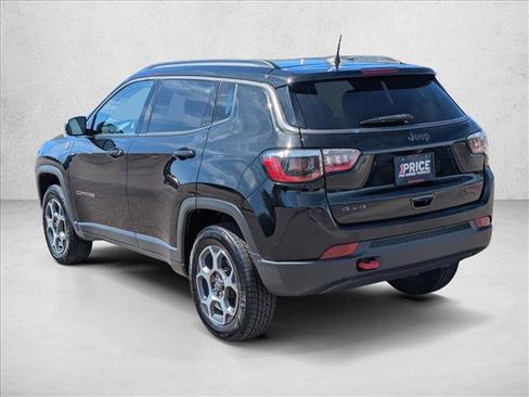 Used 2022 Jeep Compass Trailhawk w/ Sun and Sound Group AWD/4WD image 8