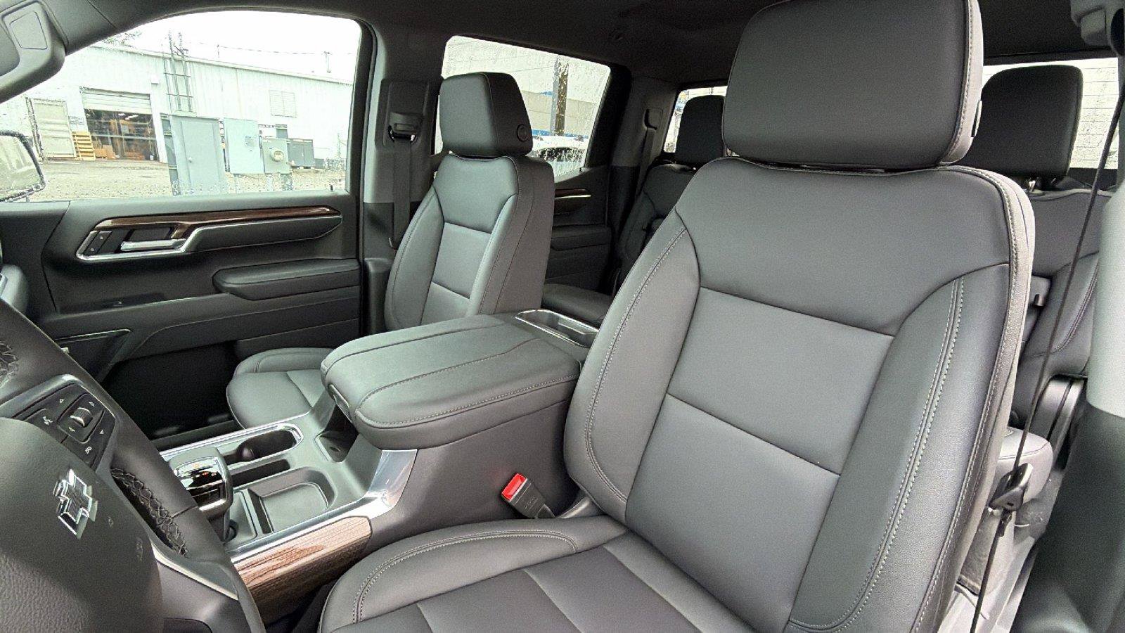 New 2026 Chevrolet Silverado 1500 RST AWD/4WD image 4