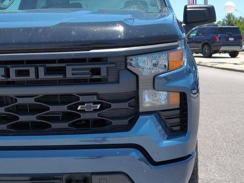 Used 2024 Chevrolet Silverado 1500 Custom w/ Turbomax Blackout Package RWD image 12