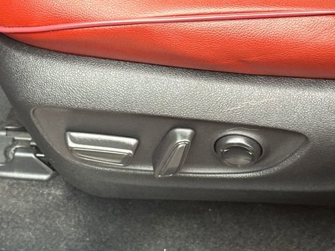 Used 2024 Toyota Grand Highlander AWD Hybrid image 49