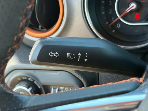 Used 2022 Jeep Gladiator Mojave w/ LED Lighting Group AWD/4WD image 18