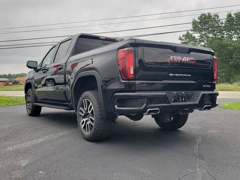 Used 2022 GMC Sierra 1500 AT4 w/ AT4 Preferred Package AWD/4WD image 6