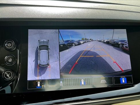 Used 2021 Buick Envision Avenir image 32