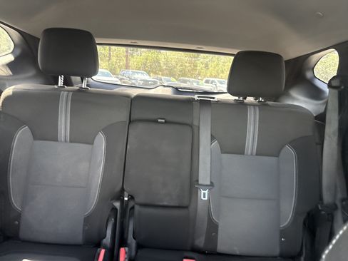 Used 2023 Chevrolet Blazer LT FWD image 26
