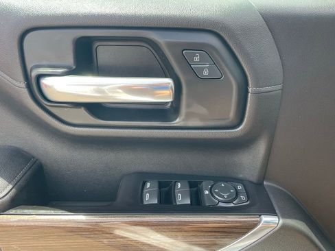 Used 2020 Chevrolet Silverado 1500 LT w/ All-Star Edition AWD/4WD image 27