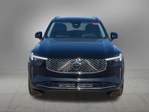 New 2026 Volvo XC90 B6 Plus w/ Protection Package Premier image 9