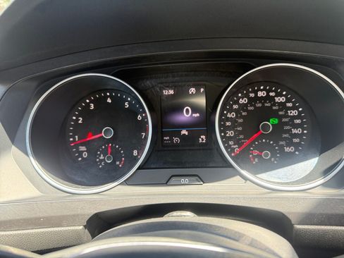 Used 2020 Volkswagen Tiguan S AWD/4WD image 10