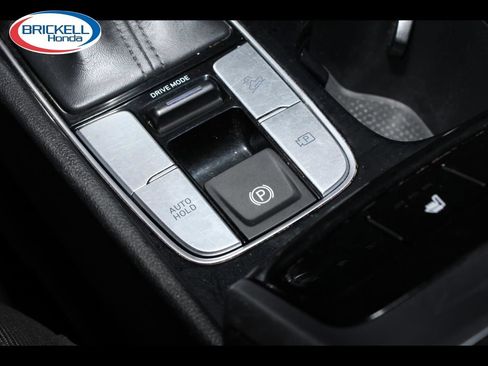 Used 2024 Hyundai Santa Cruz SEL FWD image 25